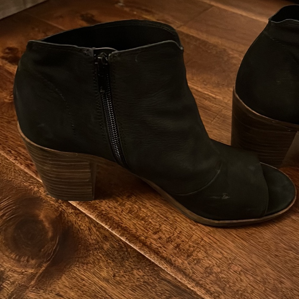 Lucky brand booties - Picture 4 of 8